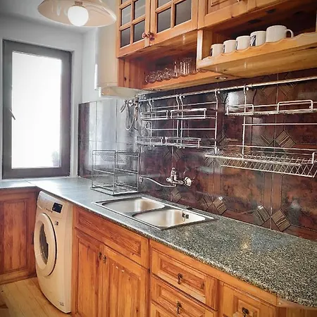 Apartmán Bright For 4 In Burgas City